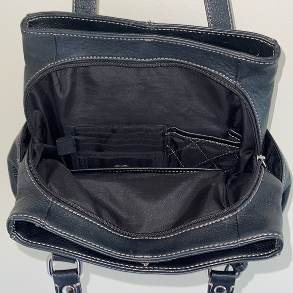 Giani Bernini Black Shoulder Purse! - Picture 11 of 13